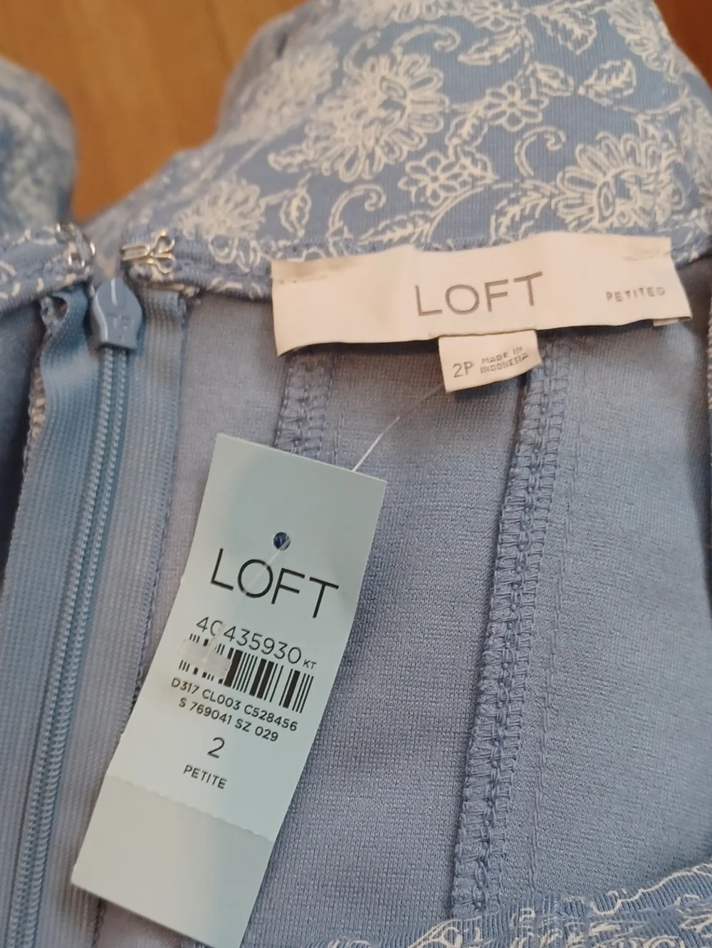 Loft Floral Tank Dress. Sz.2P. Light Blue & White. Lined. 35" Length. NWT! - Picture 3 of 7